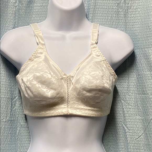 Bali 34DD White Floral Lace Bra soft non wire lined non padded comfy - Picture 1 of 7